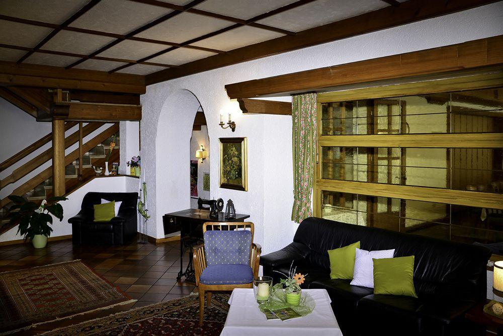 Flair Hotel Gruener Baum Донаушинген Екстериор снимка